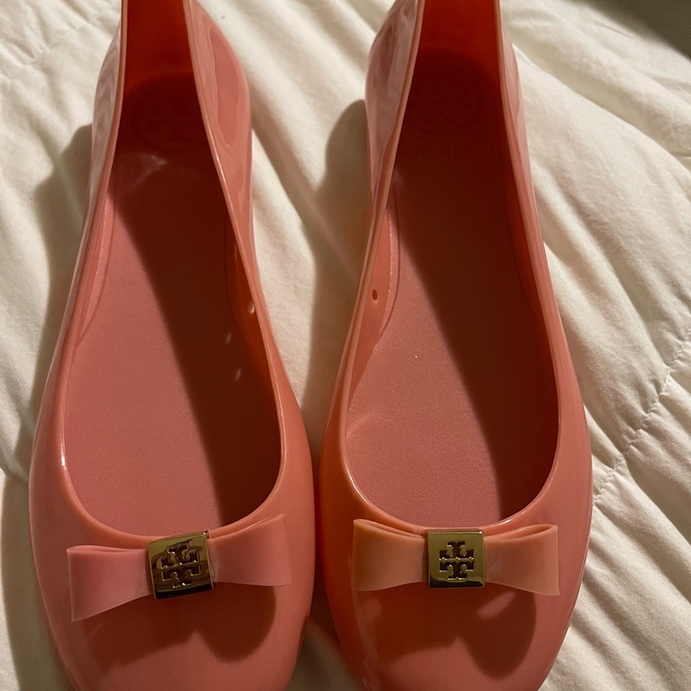 Tory Burch Pink Slippers with Gold Accents